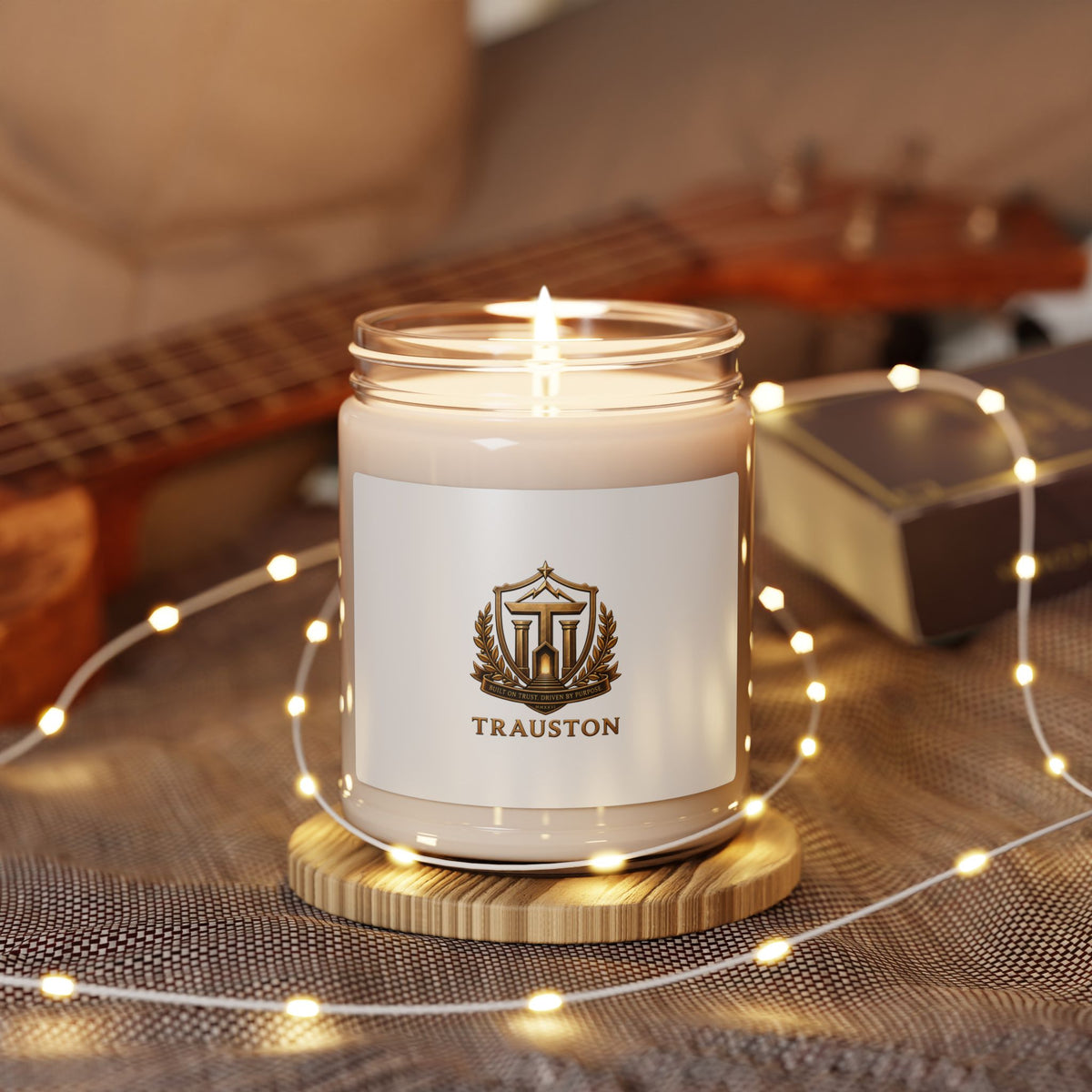 TRAUSTON | Founders Crest Soy Candle, 9oz